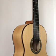 Guitarra de Ciprés